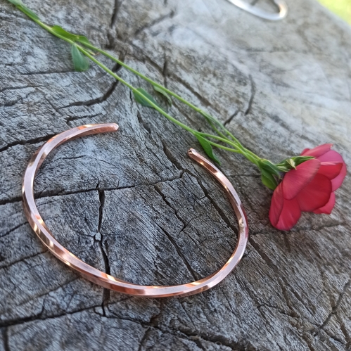  Copper twist bangle ILKO Beads "L"
